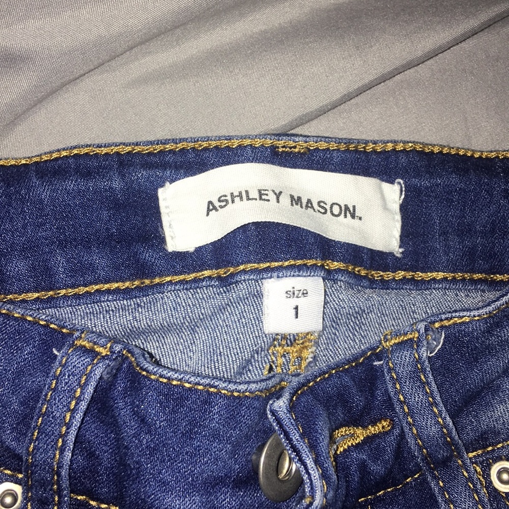 Pants - Picture 2 of 3